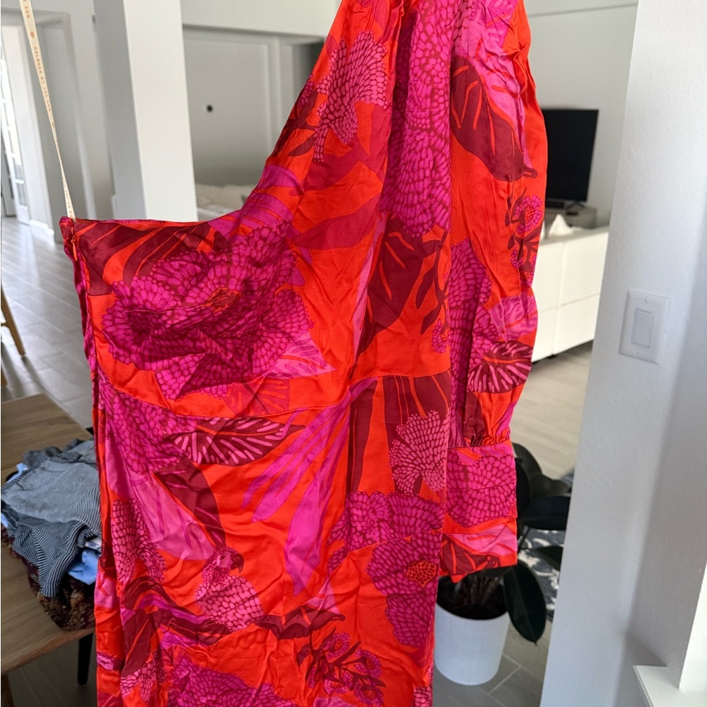 NWT FARM RIO DRESS - Picture 3 of 6